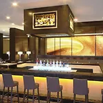 酒店 Mercure West & Convention Center 5*
