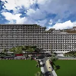 Mercure West & Convention Center 5*