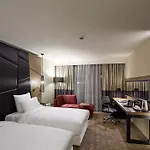 Mercure West & Convention Center 酒店