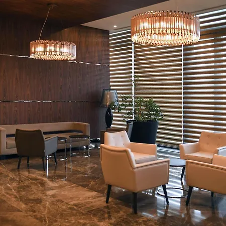 Ξενοδοχείο Mercure West & Convention Center