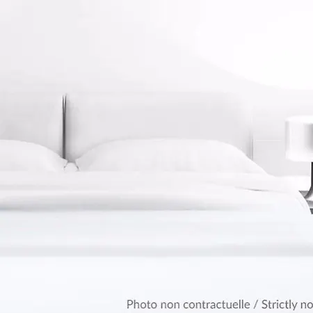 Mercure West & Convention Center Ξενοδοχείο 5*