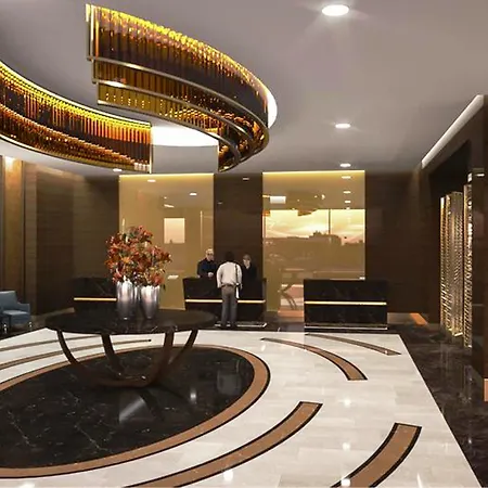 Mercure West & Convention Center Hotell 5*