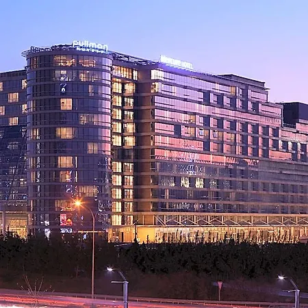 Hotell Mercure West & Convention Center 5*