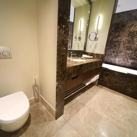 Mercure West & Convention Center 5* 이스탄불