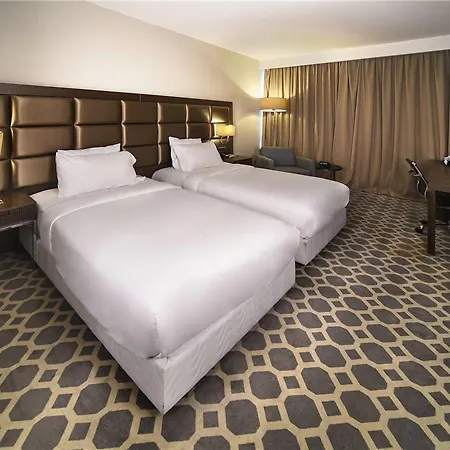 Hotel Mercure West & Convention Center 5*