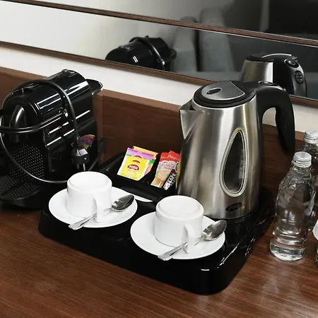 Hotel Mercure West & Convention Center 5*